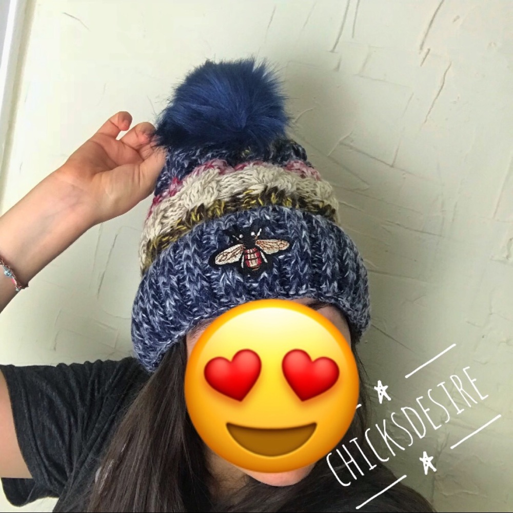 Bee Pom Pom Cozy Hat - Picture 2 of 3